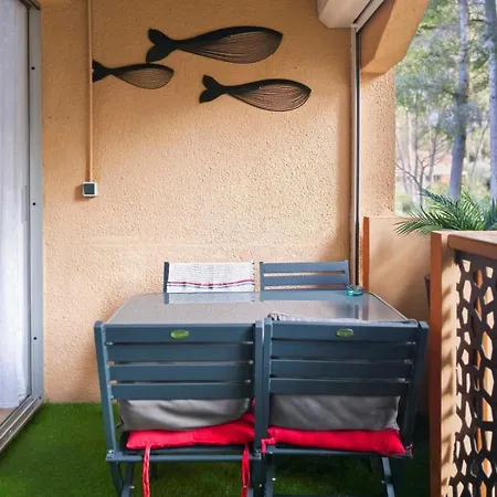 Le Souffle Du Vivant, Pour 4 Personnes Avec Piscine Apartament *